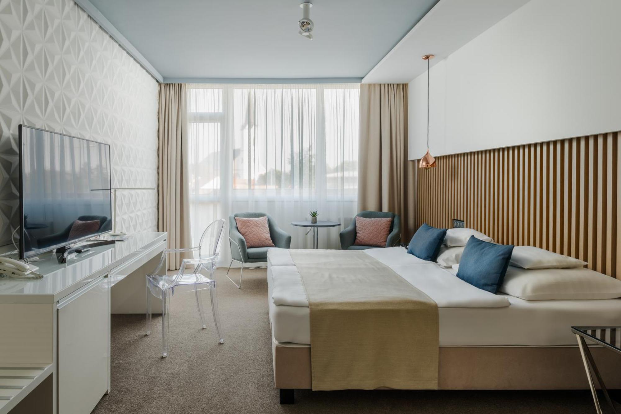 Hotel Bodrog Wellness & Elix Spa Sárospatak Buitenkant foto